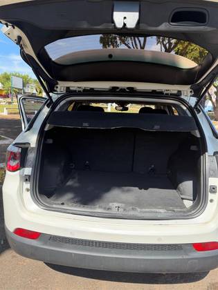 JEEP COMPASS 2.0 16V FLEX LONGITUDE AUTOMÁTICO JEEP COMPASS 2.0 16V FLEX LONGITUDE AUTOMÁTICO